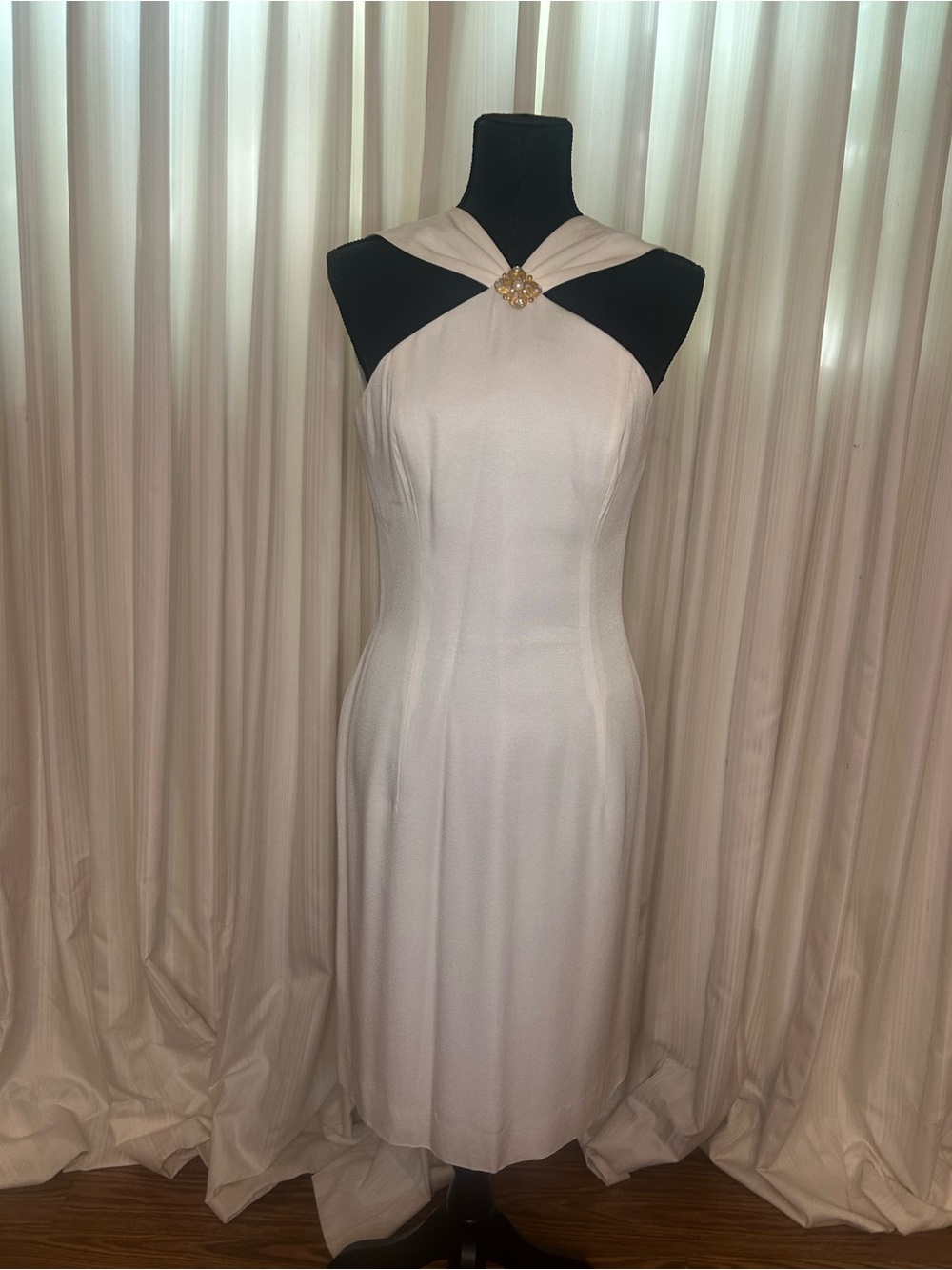 Elegant Cream Halter Midi Dress with Gold Accent